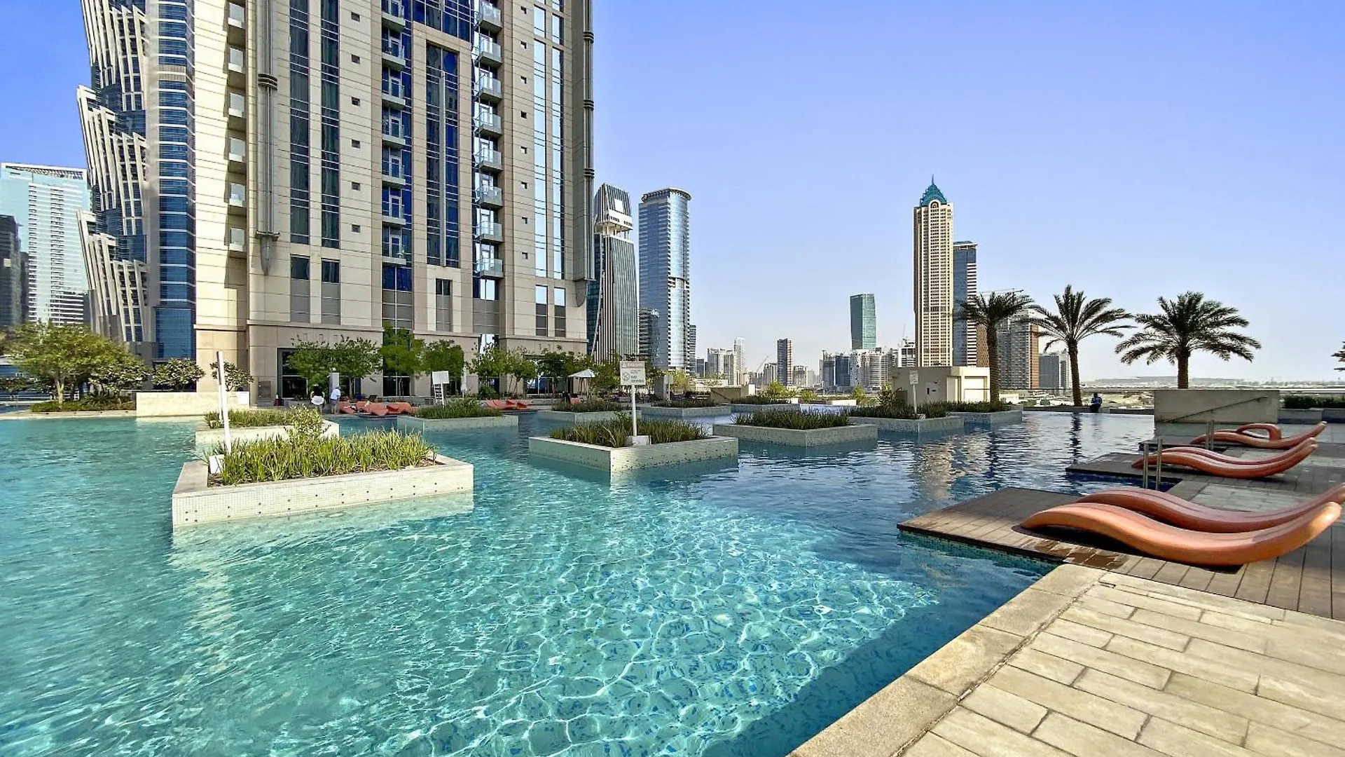 Vayk - Spacious Two-Bedroom Apartment Dubai United Arab Emirates